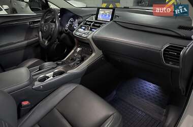 Внедорожник / Кроссовер Lexus NX 2015 в 