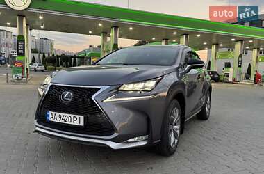 Позашляховик / Кросовер Lexus NX 2015 в Києві