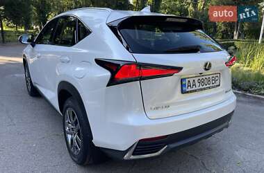 Внедорожник / Кроссовер Lexus NX 2019 в 