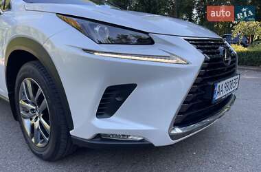 Внедорожник / Кроссовер Lexus NX 2019 в 