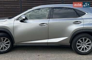 Внедорожник / Кроссовер Lexus NX 2016 в 