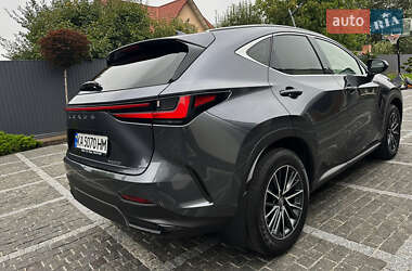 Внедорожник / Кроссовер Lexus NX 2022 в 