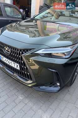 Внедорожник / Кроссовер Lexus NX 2023 в 