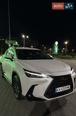 Внедорожник / Кроссовер Lexus NX 2021 в 
