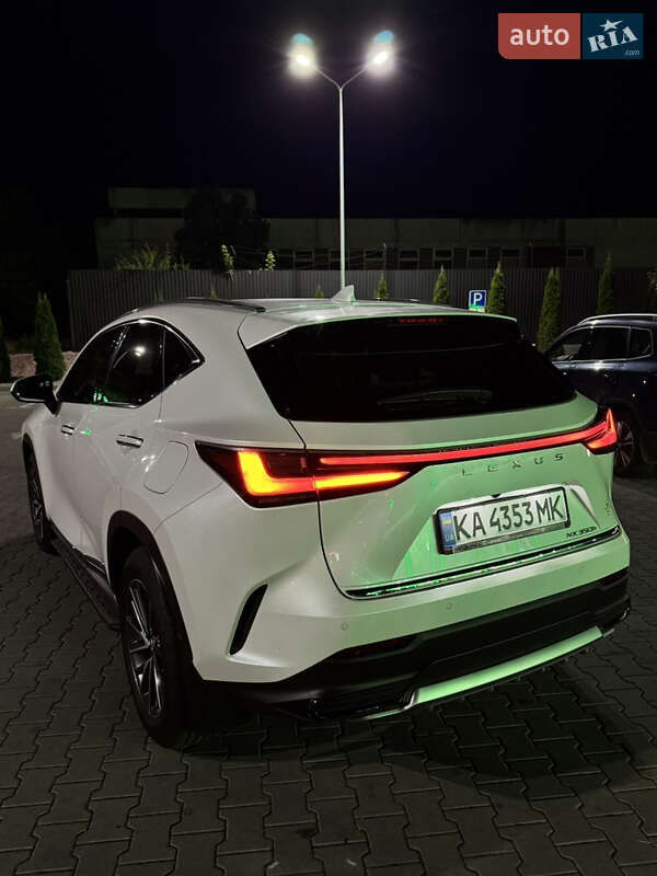 Внедорожник / Кроссовер Lexus NX 2021 в Киеве фото 4 Внедорожник / Кроссовер Lexus NX 2021 в Киеве