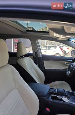 Позашляховик / Кросовер Lexus NX 2018 в 
