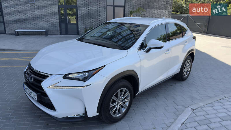 Lexus NX 2014