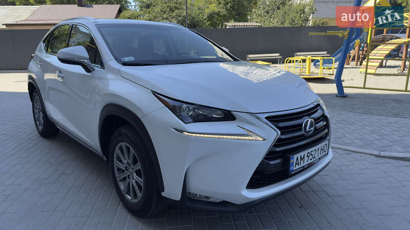 Позашляховик / Кросовер Lexus NX 2014 в Житомирі
