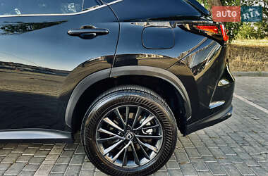 Внедорожник / Кроссовер Lexus NX 2023 в 