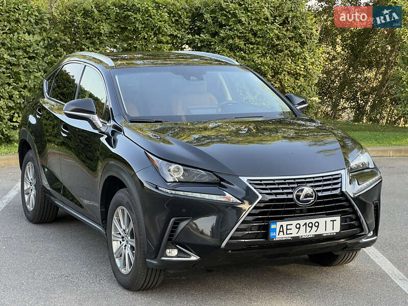 Lexus NX 2018