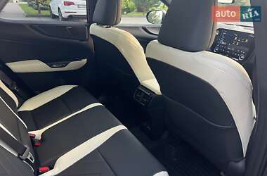 Внедорожник / Кроссовер Lexus NX 2022 в 