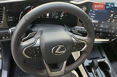 Внедорожник / Кроссовер Lexus NX 2022 в 