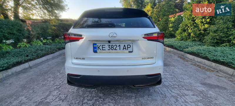 Внедорожник / Кроссовер Lexus NX 2015 в Каменском