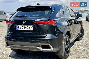Внедорожник / Кроссовер Lexus NX 2020 в 