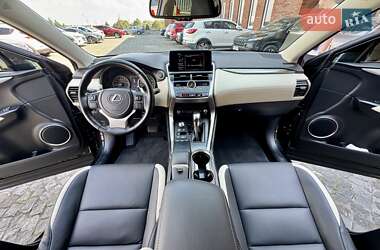 Внедорожник / Кроссовер Lexus NX 2020 в 
