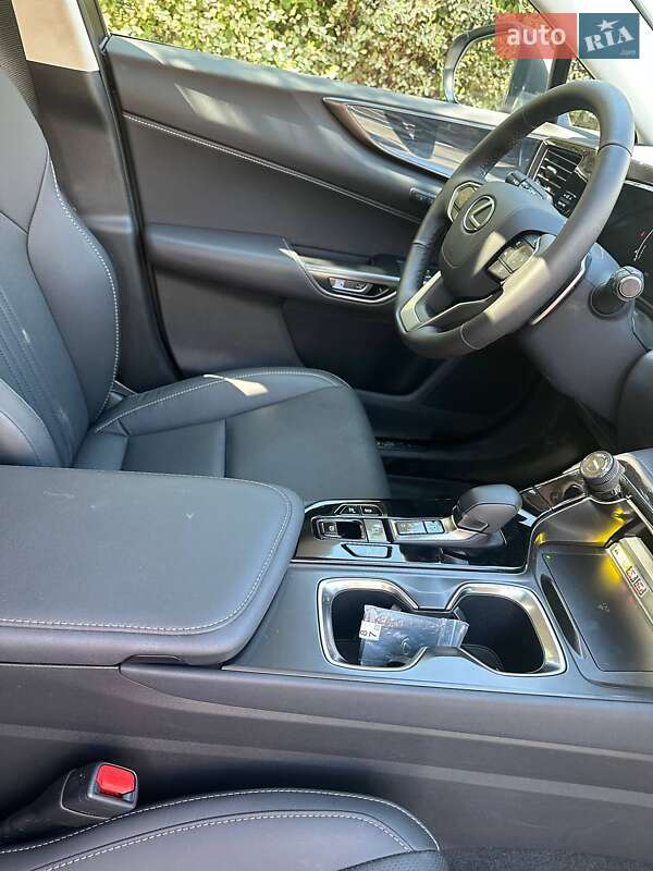 Внедорожник / Кроссовер Lexus NX 2024 в Одессе фото 8 Внедорожник / Кроссовер Lexus NX 2024 в Одессе