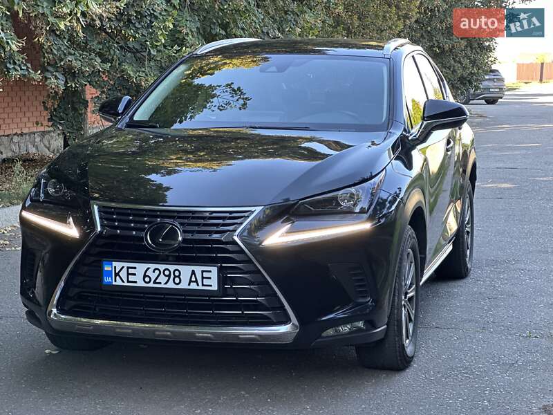 Позашляховик / Кросовер Lexus NX 2019 в Дніпрі
