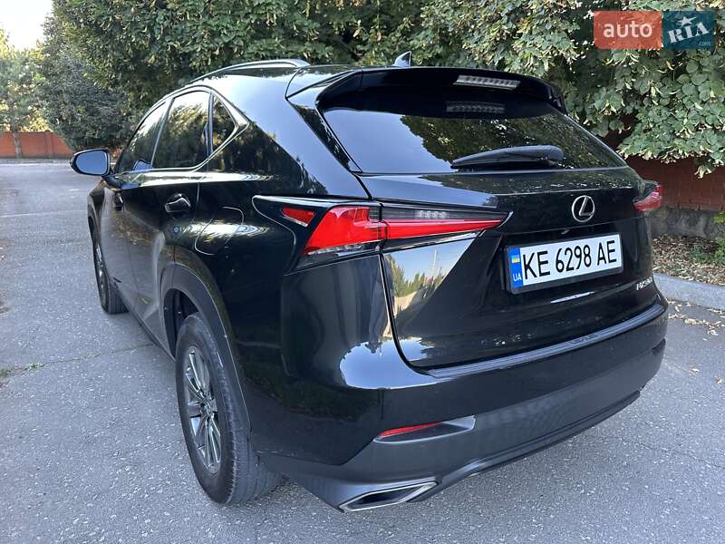 Позашляховик / Кросовер Lexus NX 2019 в Дніпрі