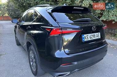 Позашляховик / Кросовер Lexus NX 2019 в 