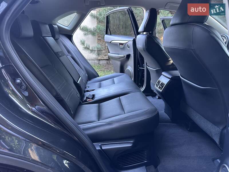 Позашляховик / Кросовер Lexus NX 2019 в Дніпрі