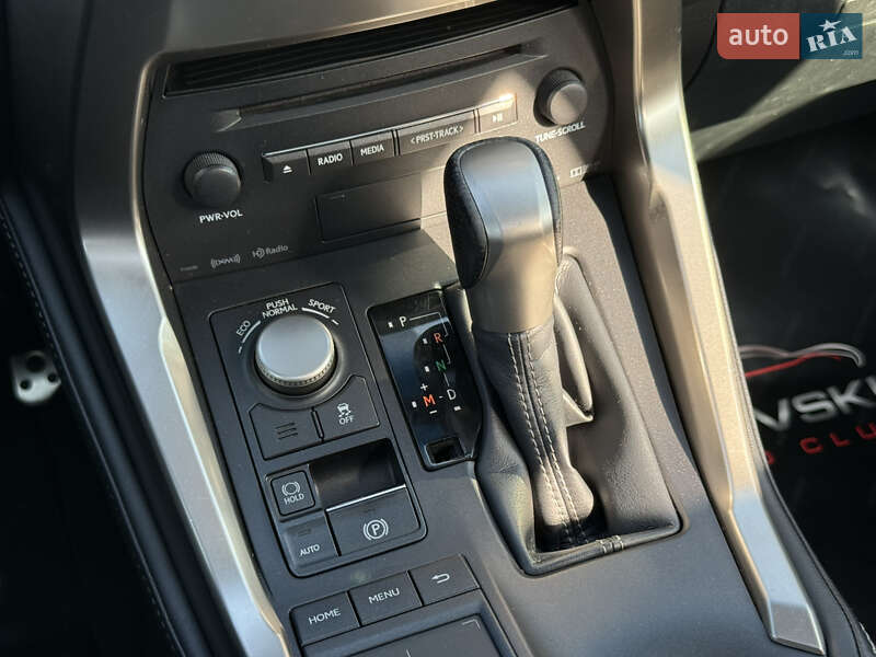 Позашляховик / Кросовер Lexus NX 2017 в Одесі