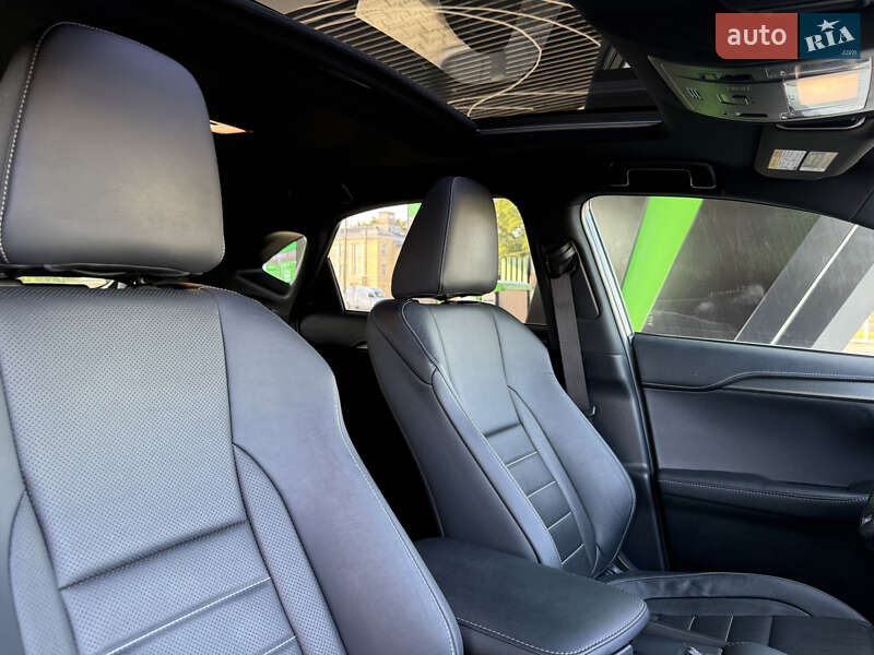 Позашляховик / Кросовер Lexus NX 2017 в Одесі