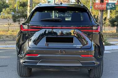Внедорожник / Кроссовер Lexus NX 2022 в 