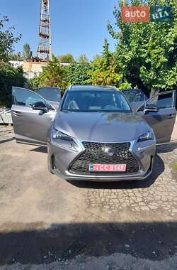Внедорожник / Кроссовер Lexus NX 2017 в 