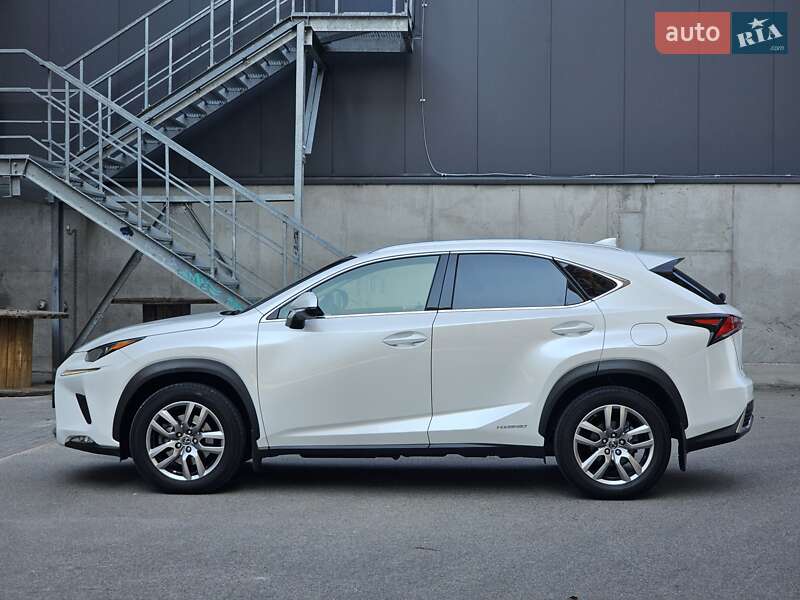 Внедорожник / Кроссовер Lexus NX 2019 в Киеве
