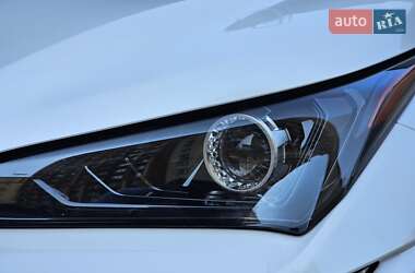 Внедорожник / Кроссовер Lexus NX 2019 в 