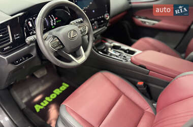 Позашляховик / Кросовер Lexus NX 2024 в 