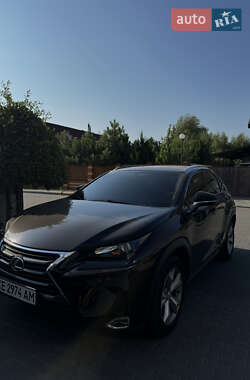 Позашляховик / Кросовер Lexus NX 2016 в Дніпрі