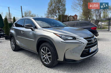 Позашляховик / Кросовер Lexus NX 2015 в 