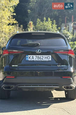 Внедорожник / Кроссовер Lexus NX 2020 в 