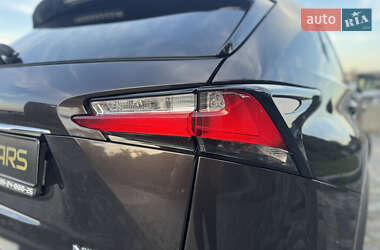Внедорожник / Кроссовер Lexus NX 2015 в 