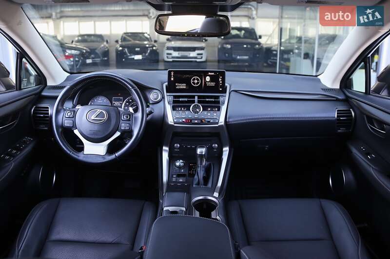 Позашляховик / Кросовер Lexus NX 2018 в Києві