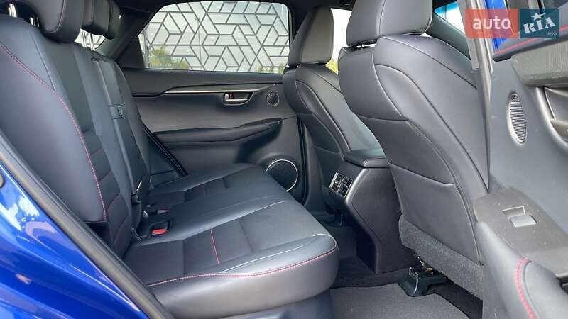 Позашляховик / Кросовер Lexus NX 2016 в Києві