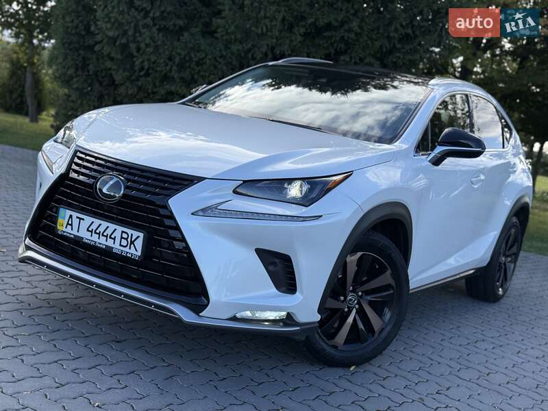 Lexus NX 2020