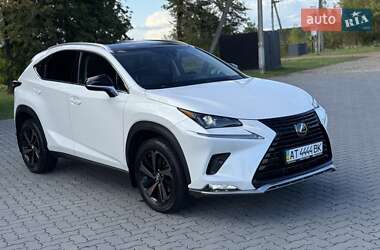 Внедорожник / Кроссовер Lexus NX 2020 в 