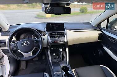 Внедорожник / Кроссовер Lexus NX 2020 в 