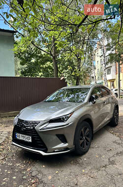 Позашляховик / Кросовер Lexus NX 2020 в Чернівцях