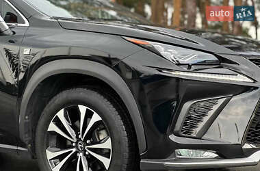 Внедорожник / Кроссовер Lexus NX 2020 в 