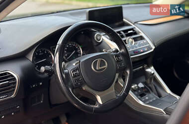 Внедорожник / Кроссовер Lexus NX 2017 в 