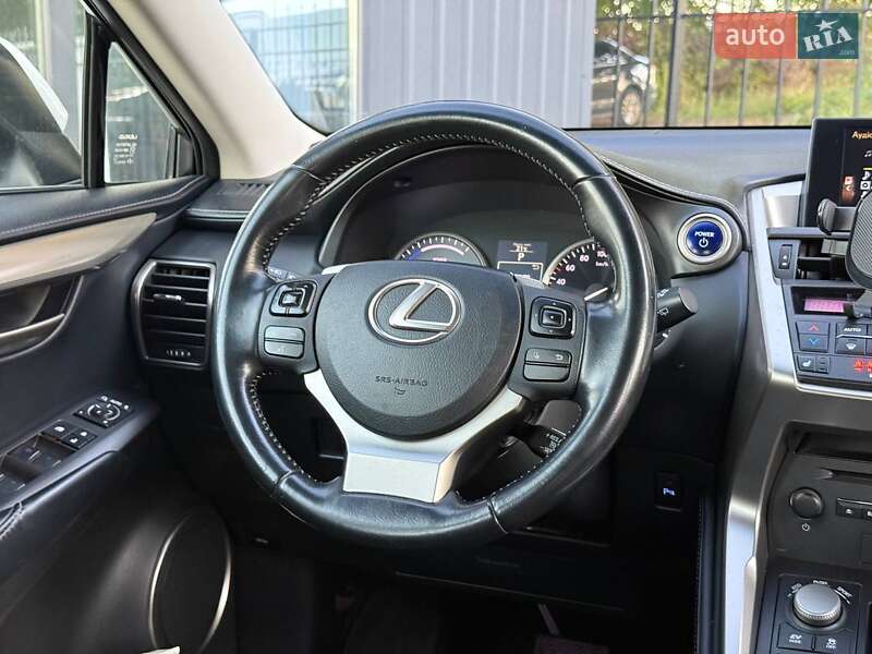 Внедорожник / Кроссовер Lexus NX 2014 в Хмельницком