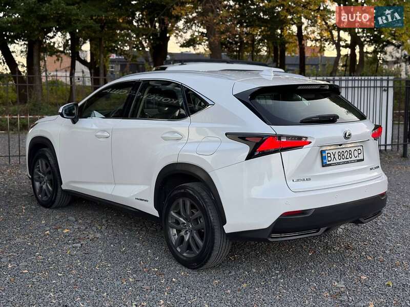 Внедорожник / Кроссовер Lexus NX 2014 в Хмельницком