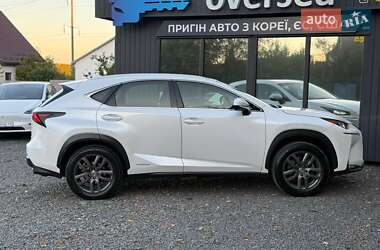 Внедорожник / Кроссовер Lexus NX 2014 в 