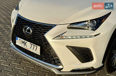 Позашляховик / Кросовер Lexus NX 2015 в 