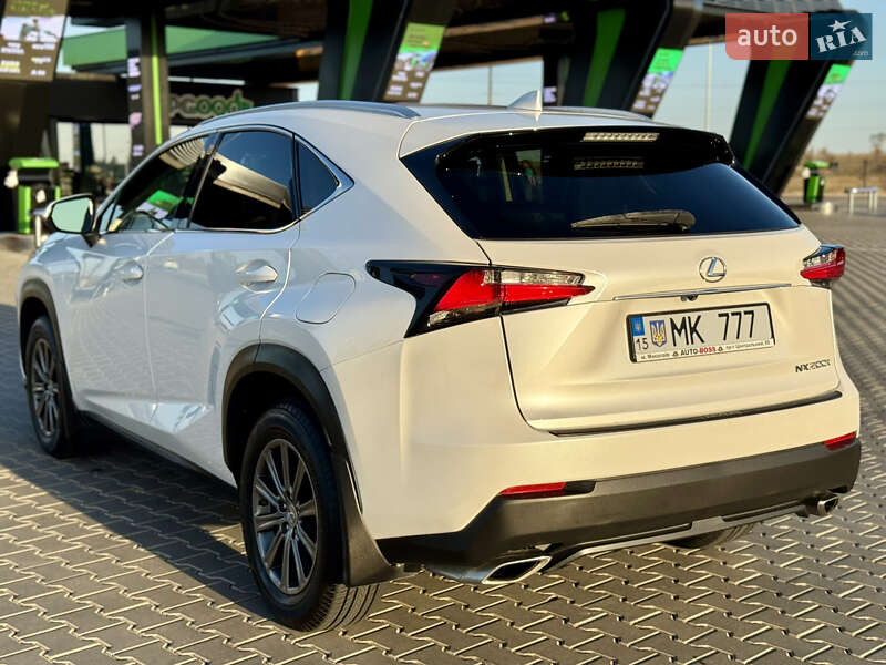 Позашляховик / Кросовер Lexus NX 2015 в Миколаєві