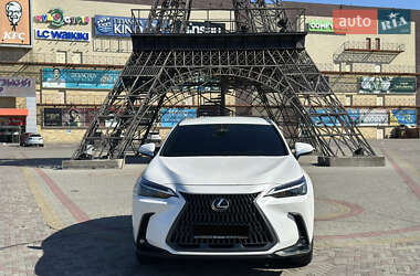 Внедорожник / Кроссовер Lexus NX 2022 в 