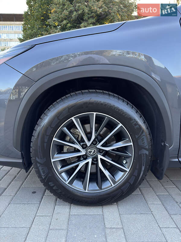 Внедорожник / Кроссовер Lexus NX 2022 в Днепре